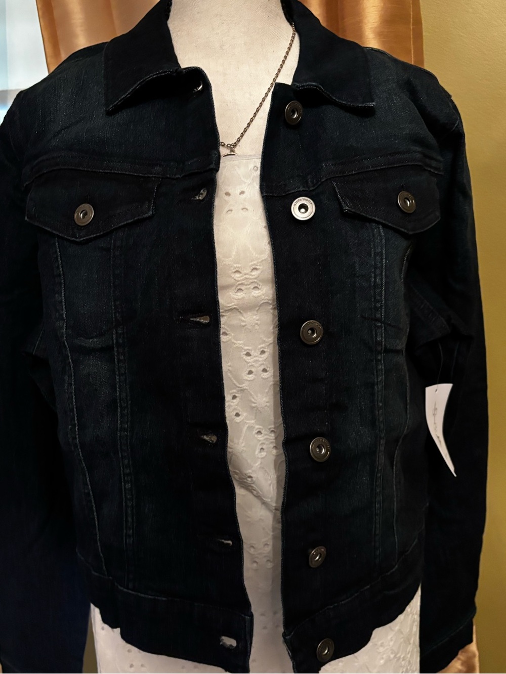 Jessica Simpson Classic Women's Dark Wash Denim Jacket, Size Medium